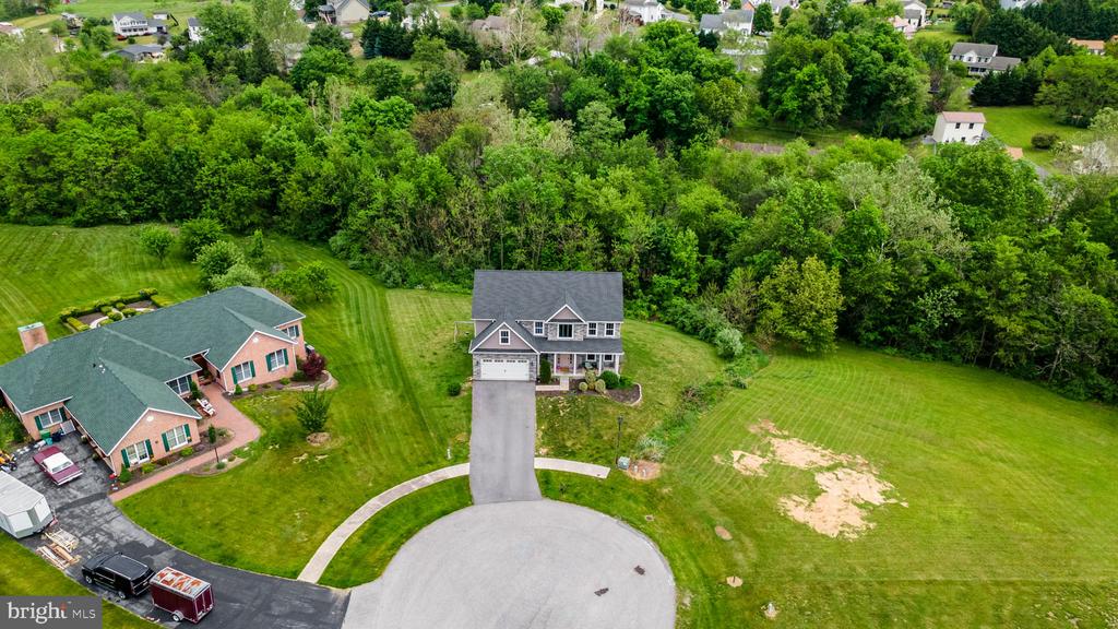 1584 BUNKER COURT