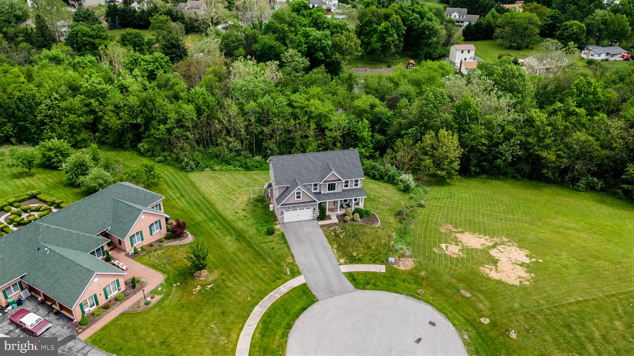 1584 BUNKER COURT