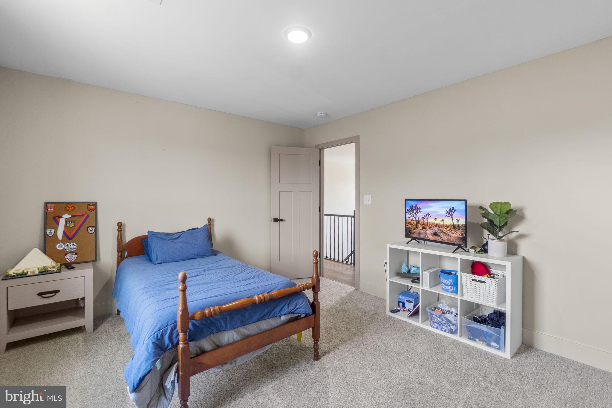 1584 BUNKER COURT