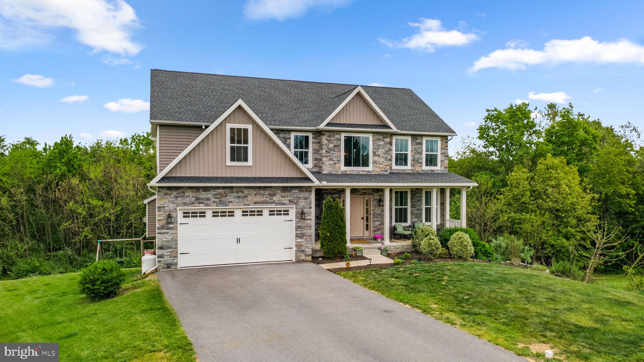 1584 BUNKER COURT