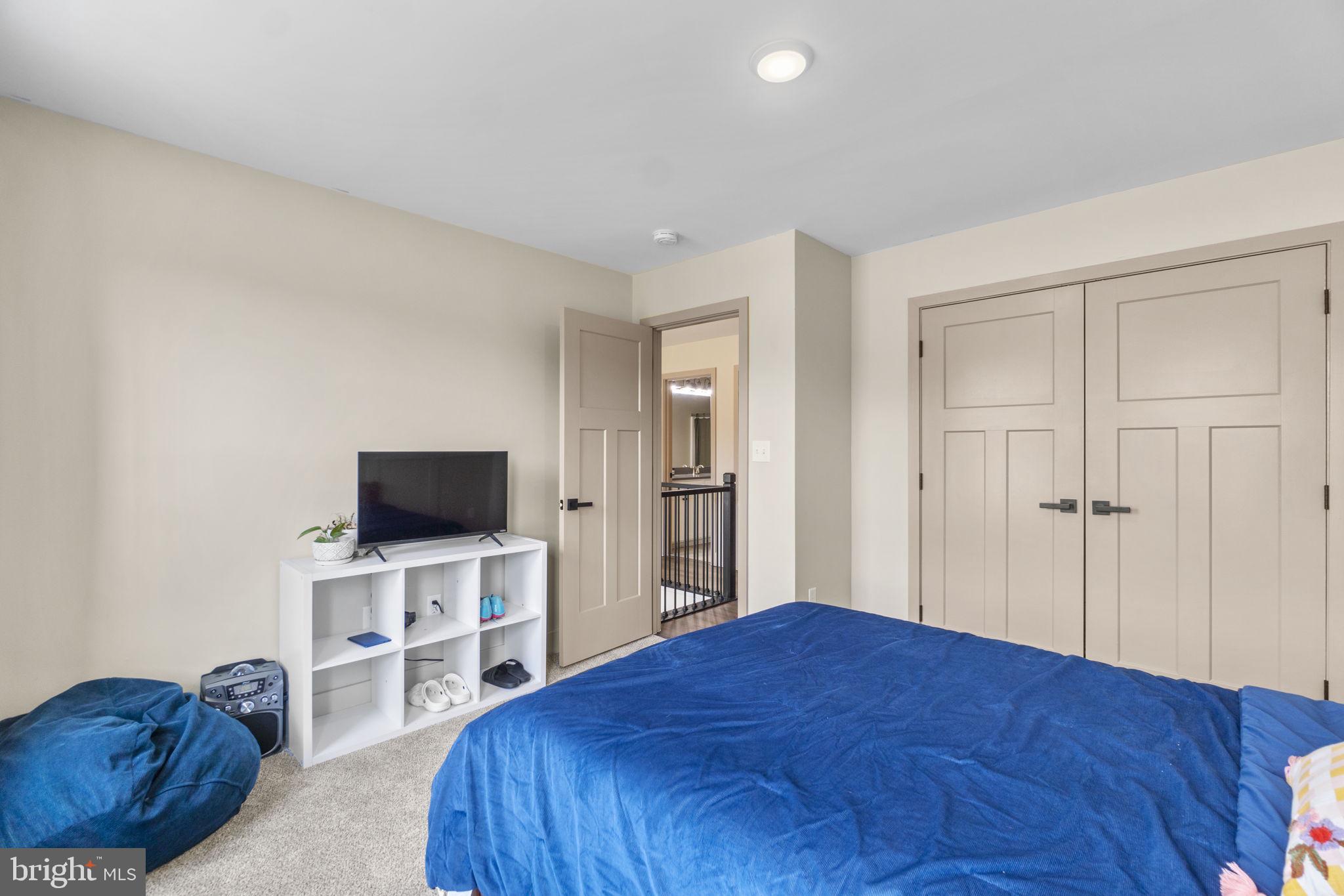 1584 BUNKER COURT