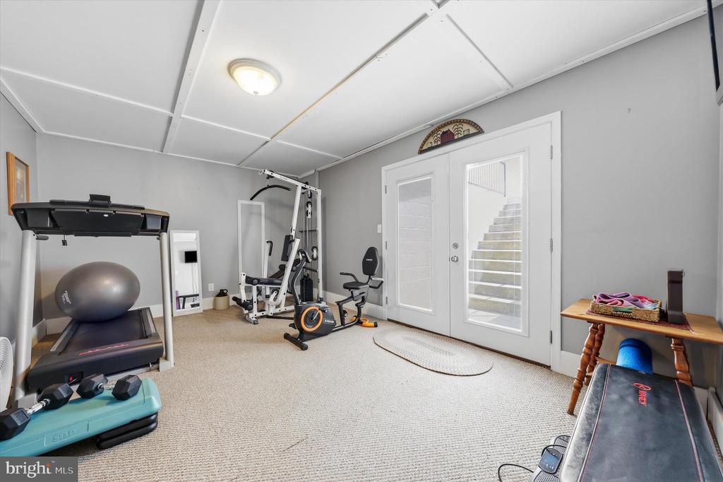 6870 CHARLESTOWN ROAD Unit: 5