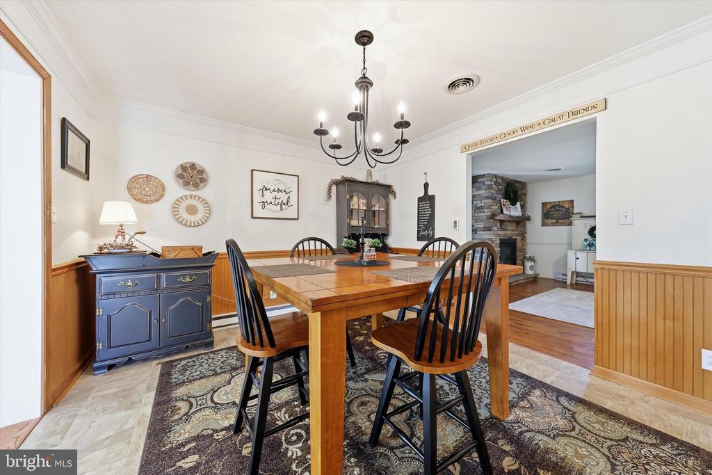 6870 CHARLESTOWN ROAD Unit: 5
