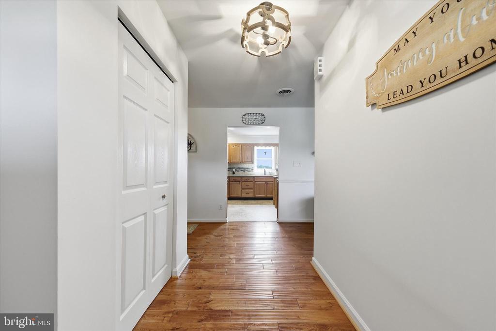 6870 CHARLESTOWN ROAD Unit: 5