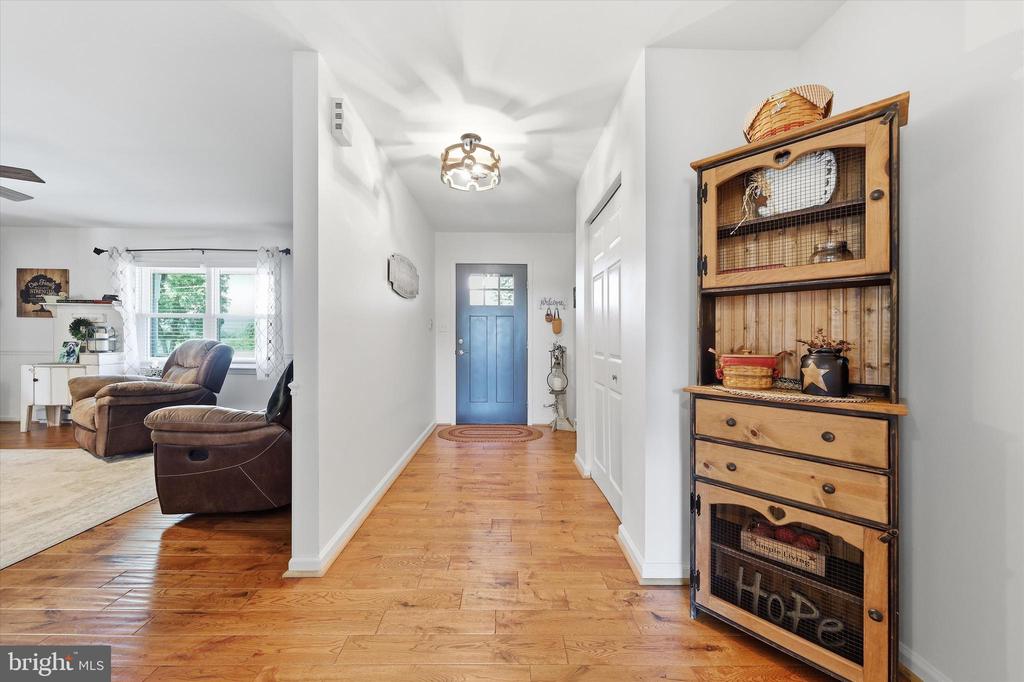 6870 CHARLESTOWN ROAD Unit: 5