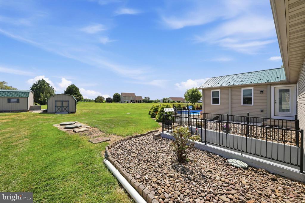 6870 CHARLESTOWN ROAD Unit: 5
