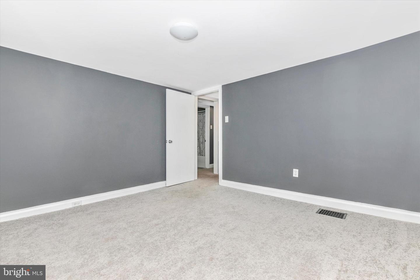 734 Broadway