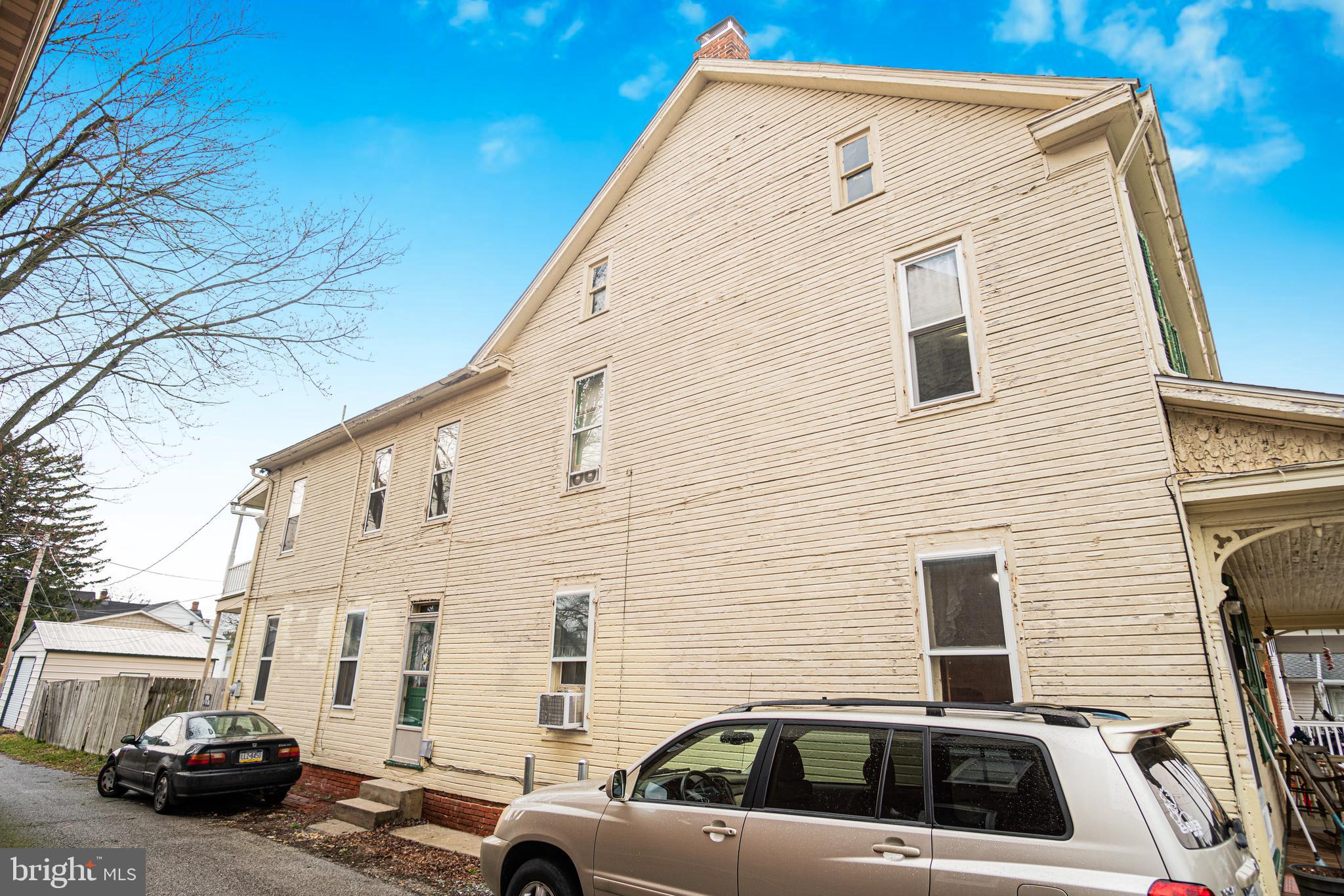 225 CENTENNIAL AVENUE