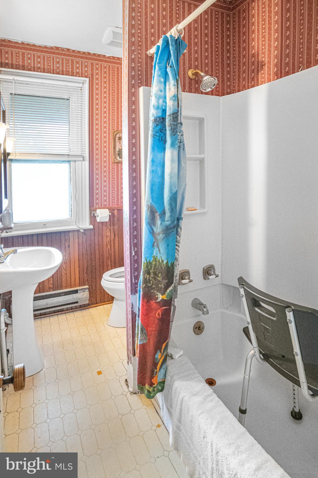 225 CENTENNIAL AVENUE