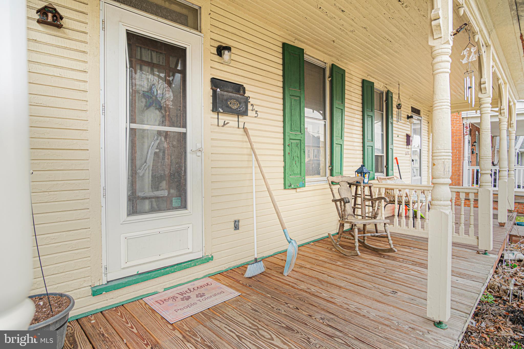 225 CENTENNIAL AVENUE