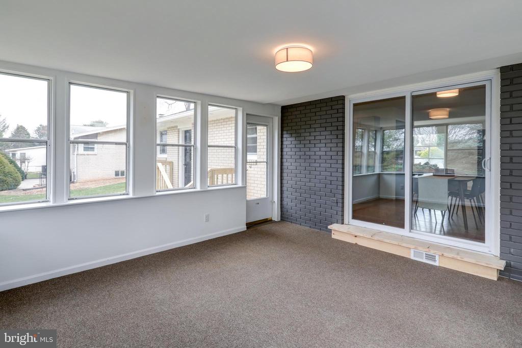 4655 DARLINGTON ROAD