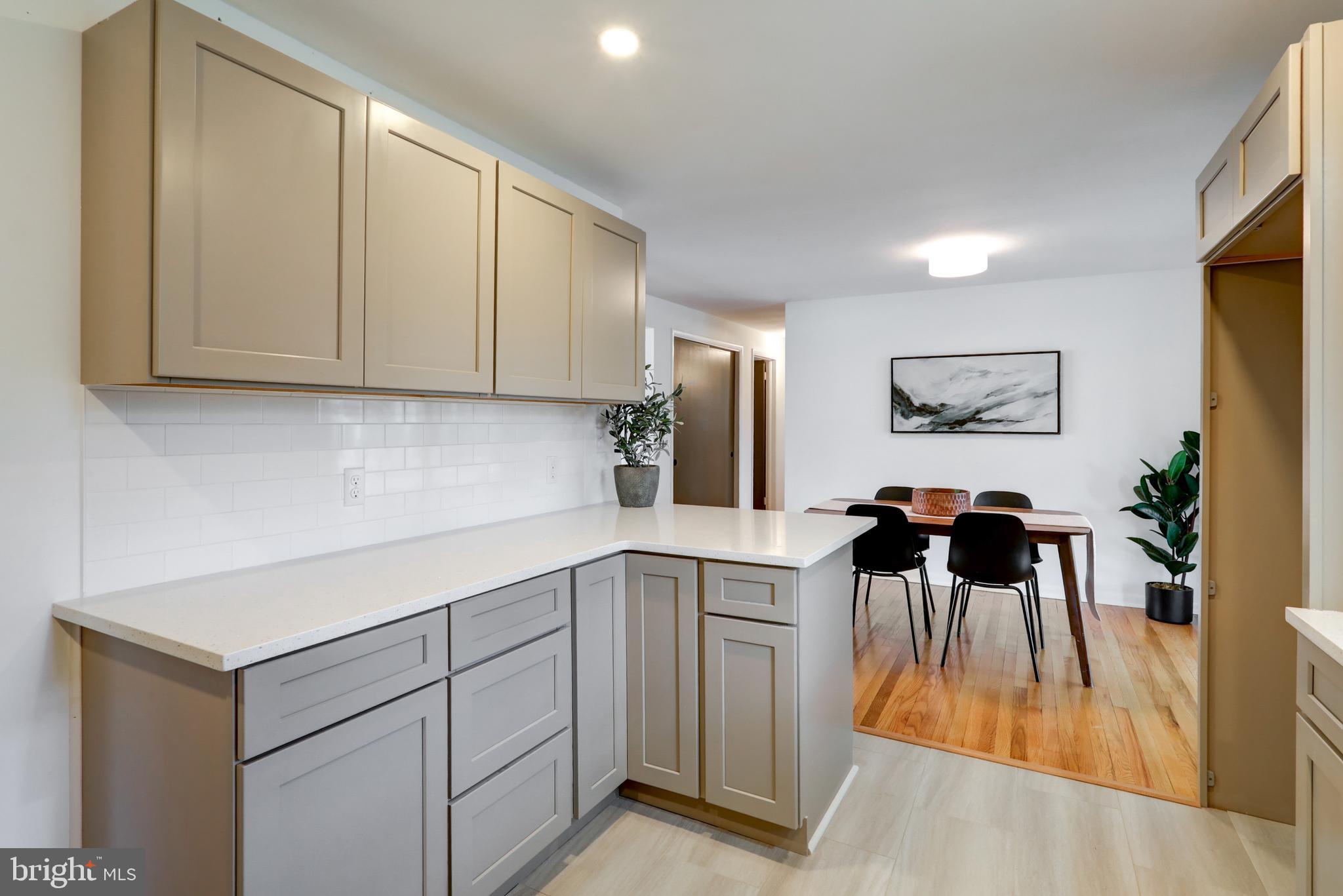 4655 DARLINGTON ROAD