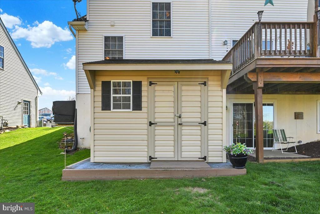 250 CAMBRIDGE DRIVE