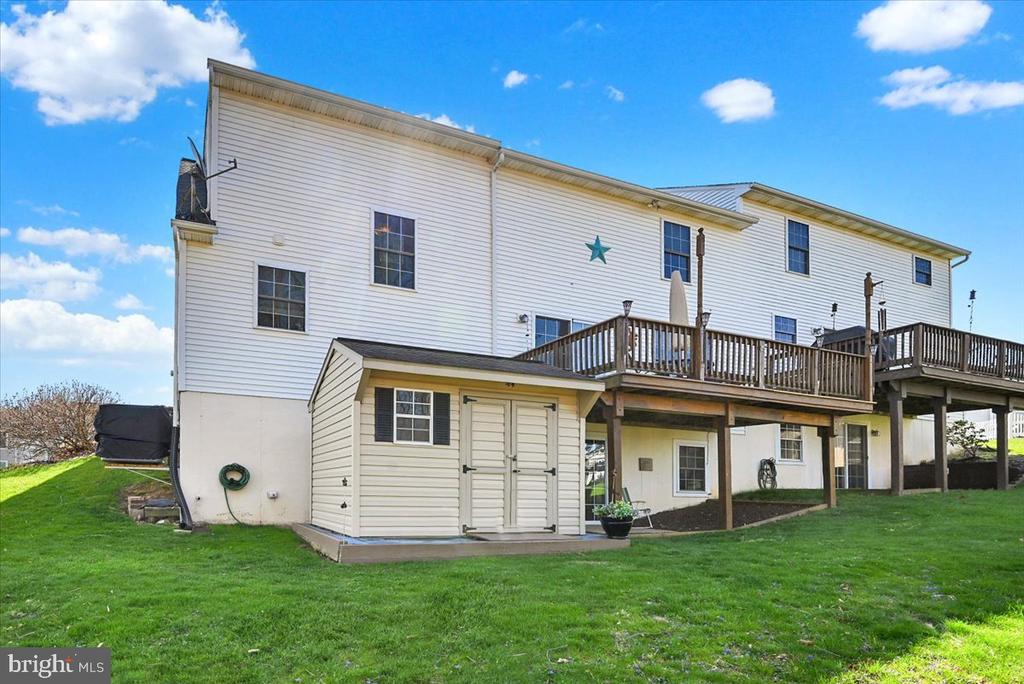 250 CAMBRIDGE DRIVE
