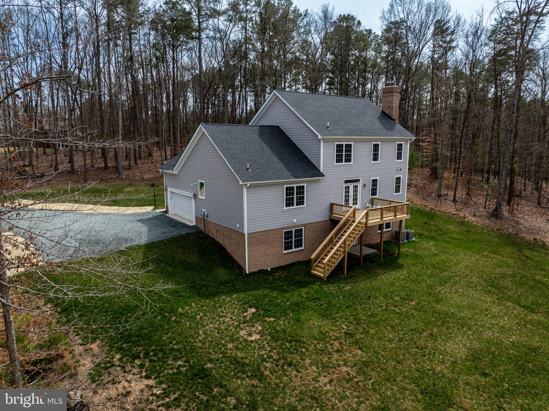 1490 Running Deer Dr
