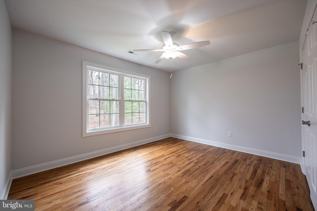 1490 Running Deer Dr