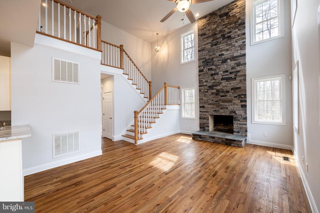 1490 Running Deer Dr