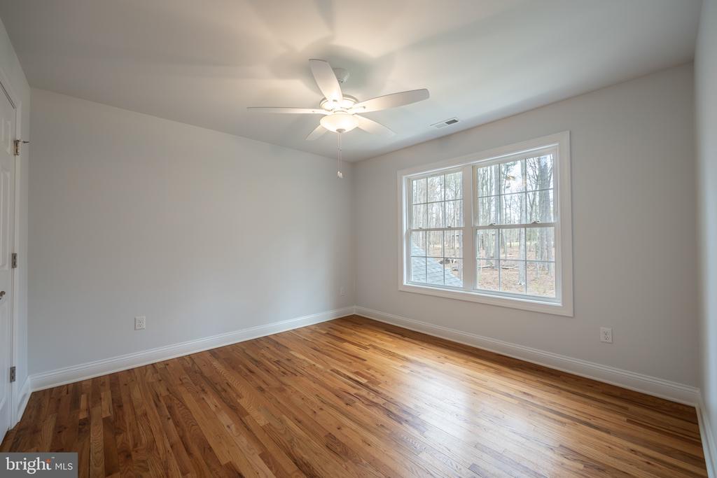 1490 Running Deer Dr