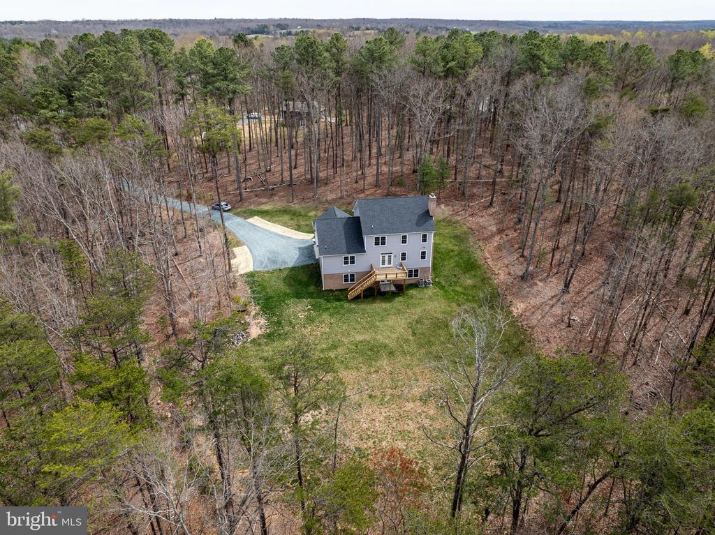 1490 Running Deer Dr