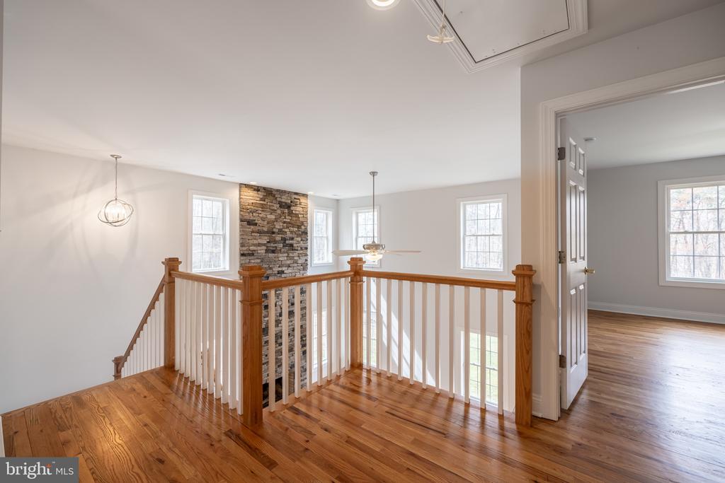 1490 Running Deer Dr