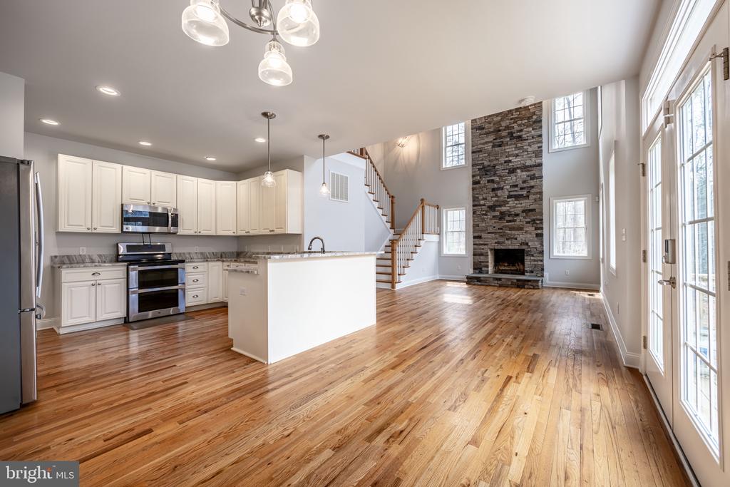 1490 Running Deer Dr