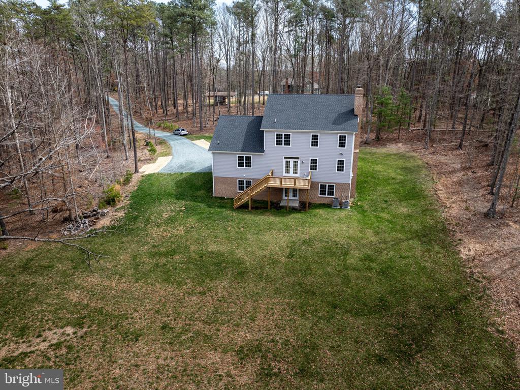 1490 Running Deer Dr