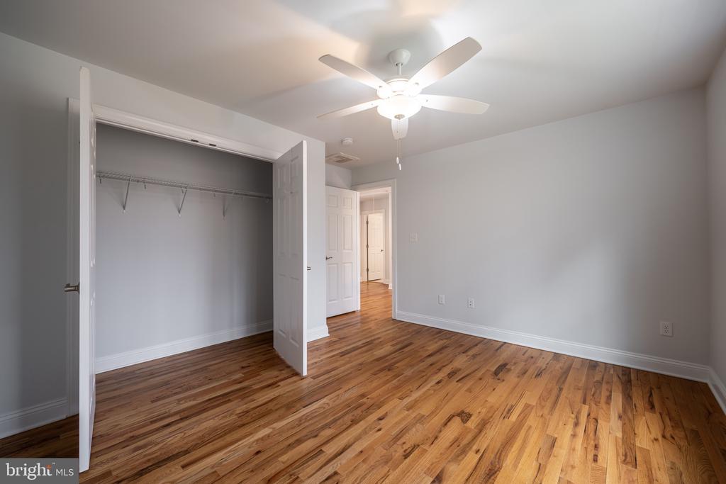 1490 Running Deer Dr