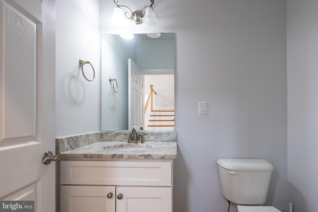 1490 Running Deer Dr