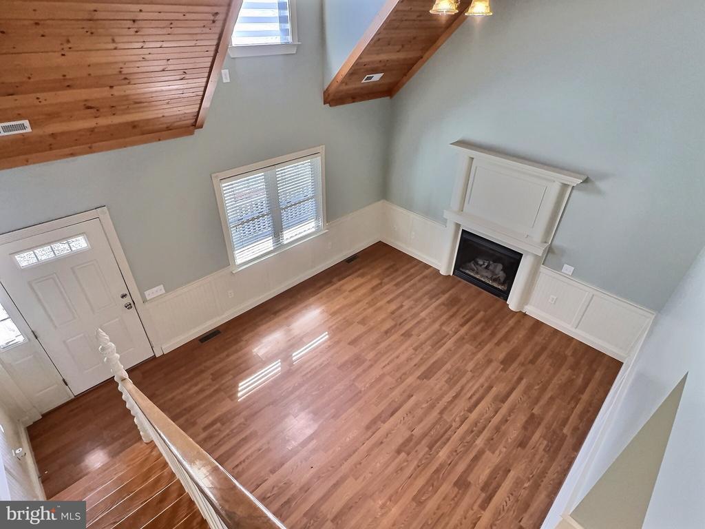 46 Wayne Ave