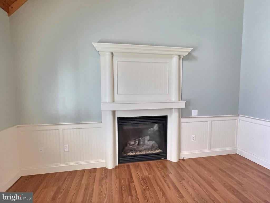 46 Wayne Ave