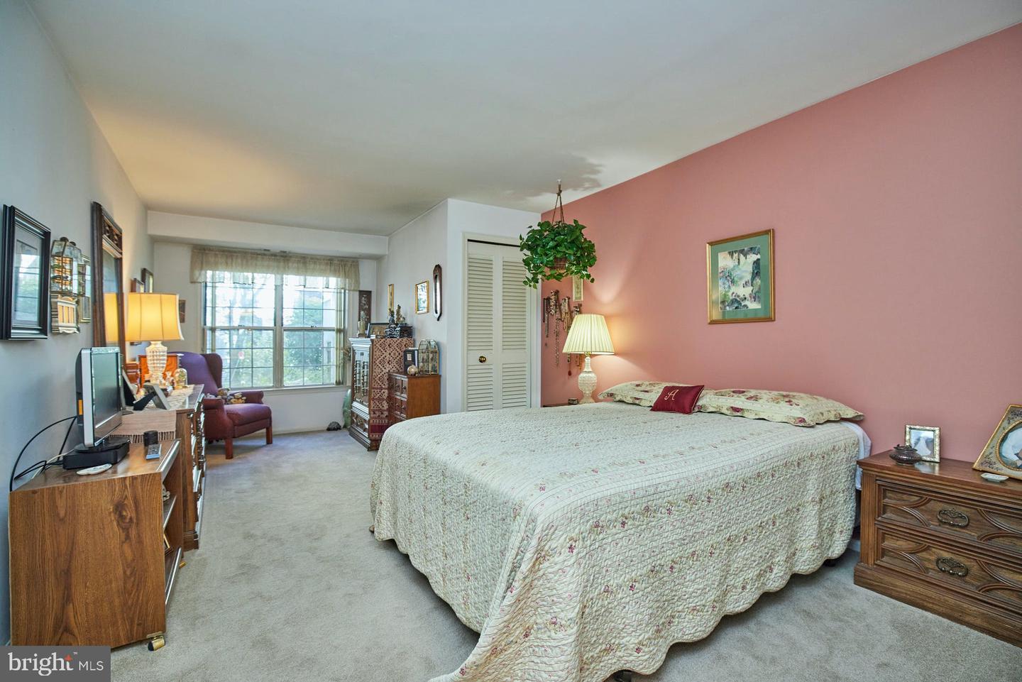 2921 S Woodley STREET Unit: 1