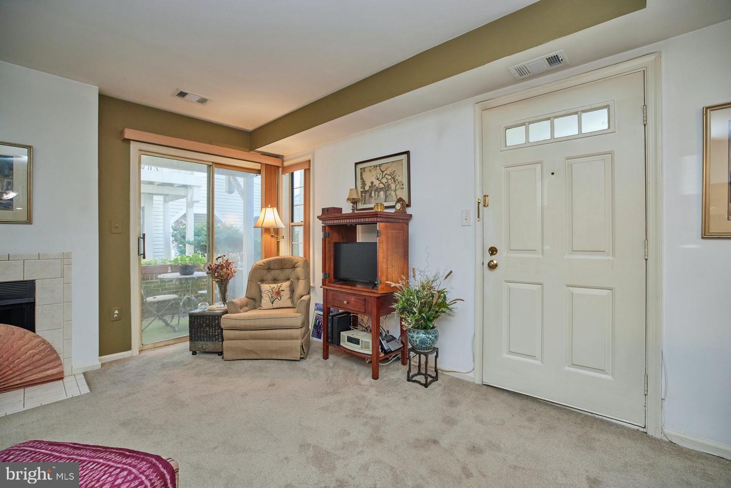 2921 S Woodley STREET Unit: 1