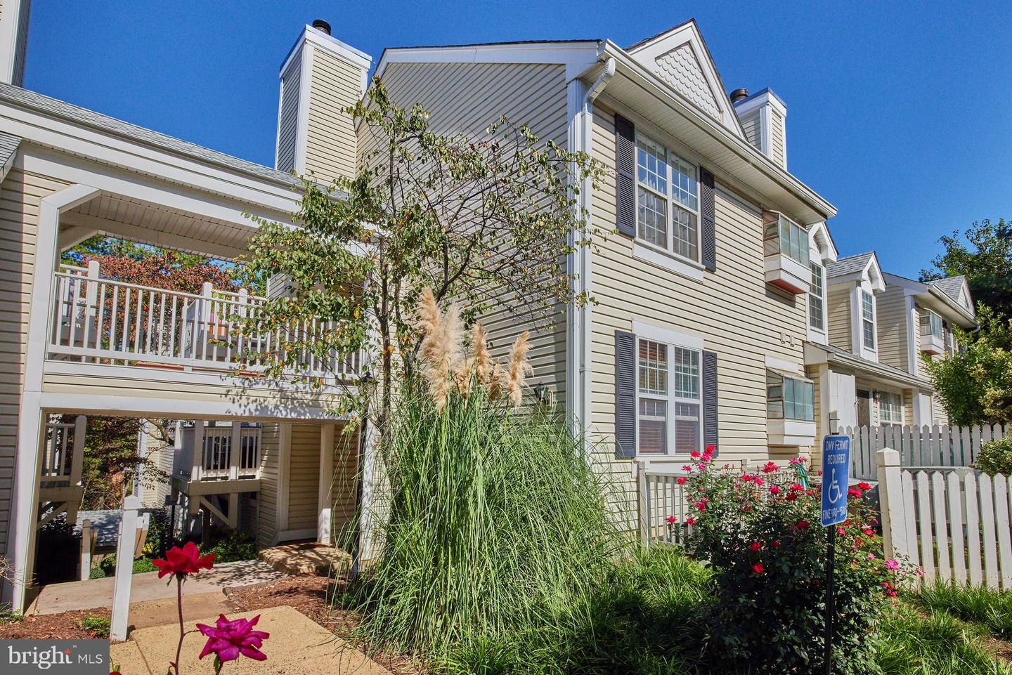 2921 S Woodley STREET Unit: 1