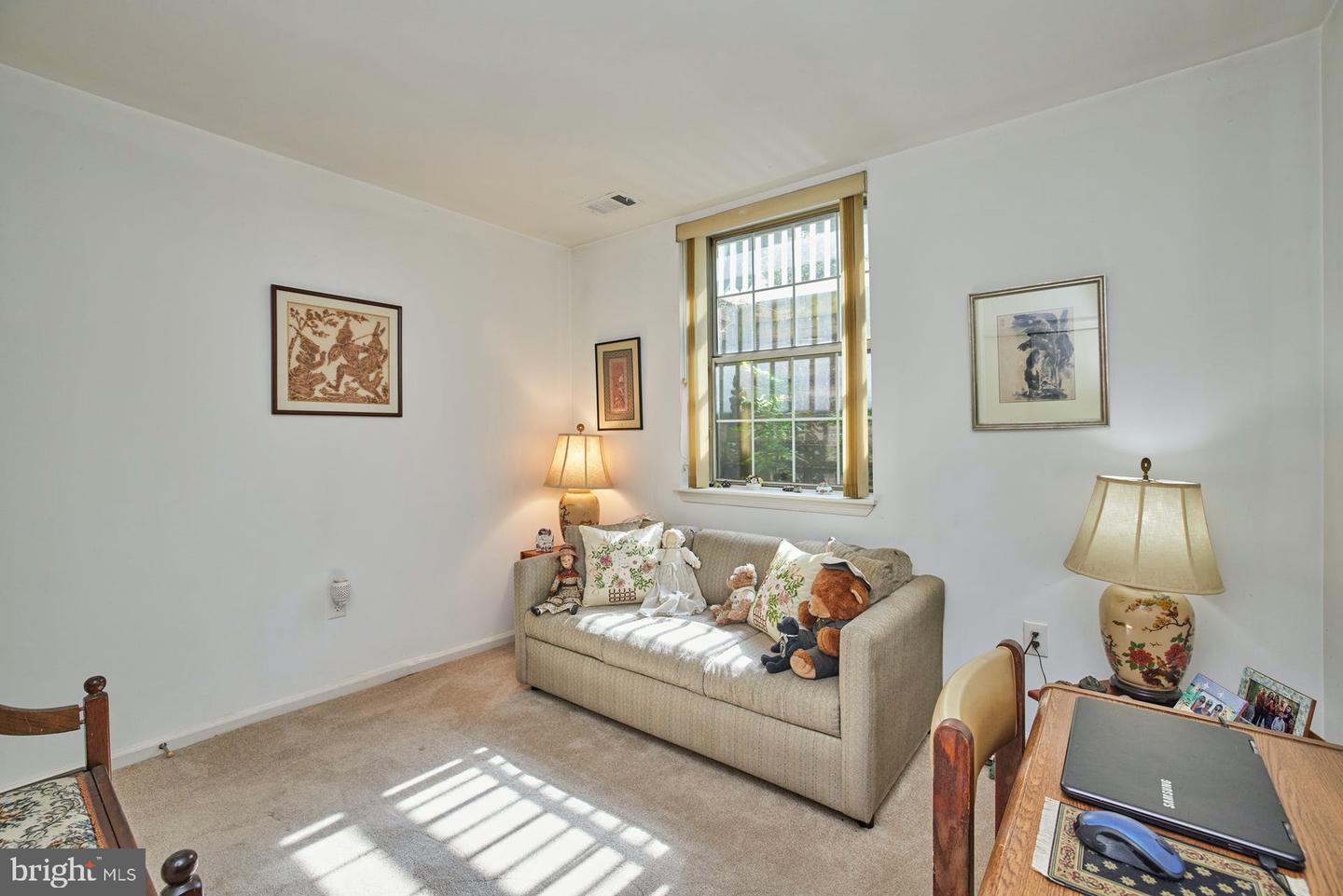 2921 S Woodley STREET Unit: 1
