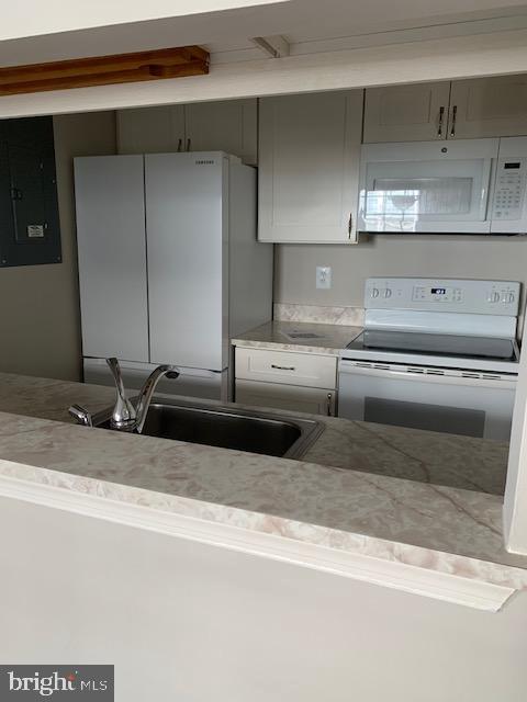 2921 S Woodley STREET Unit: 1