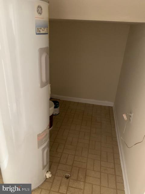 2921 S Woodley STREET Unit: 1