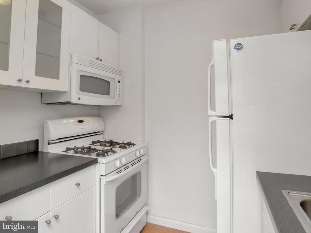 1830 Columbia PIKE Unit: 316