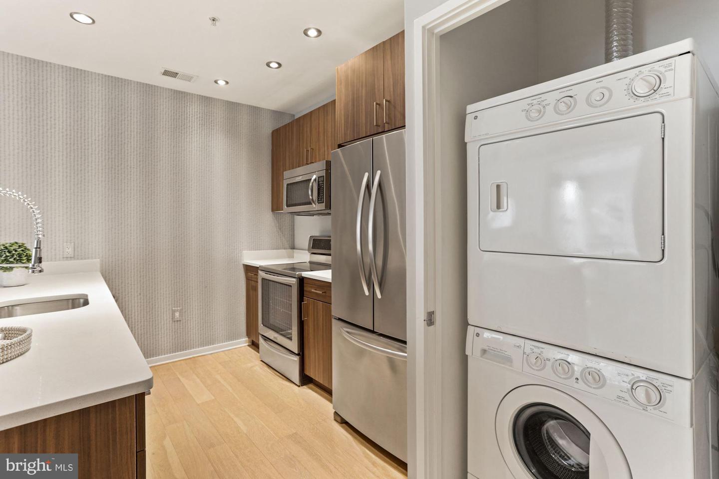 3409 Wilson BOULEVARD Unit: 703