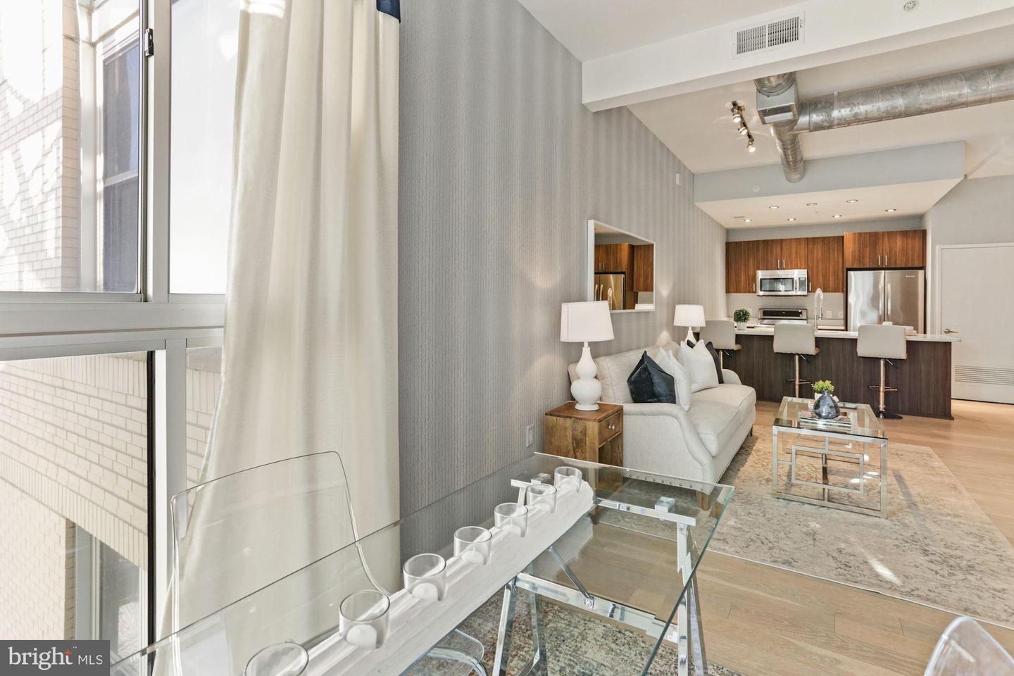 3409 Wilson BOULEVARD Unit: 703