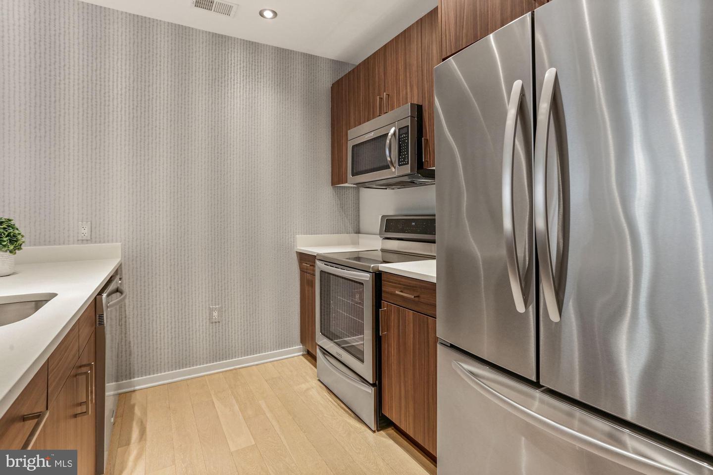 3409 Wilson BOULEVARD Unit: 703