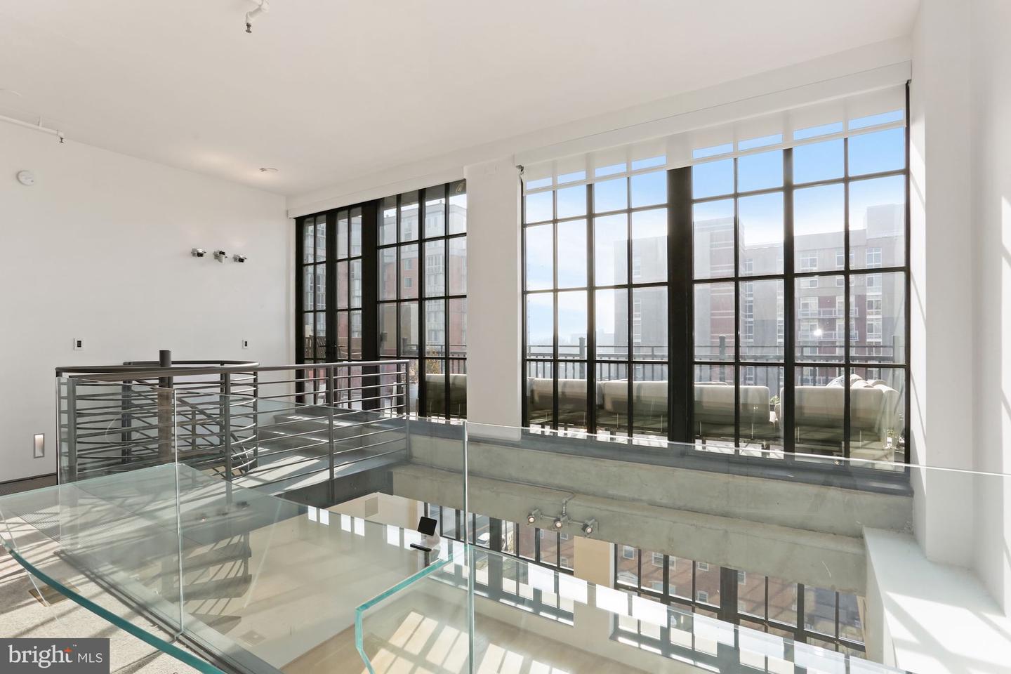 1615 N Queen STREET Unit: M606