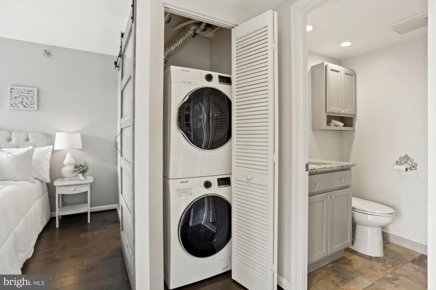 2400 Clarendon BOULEVARD Unit: 412
