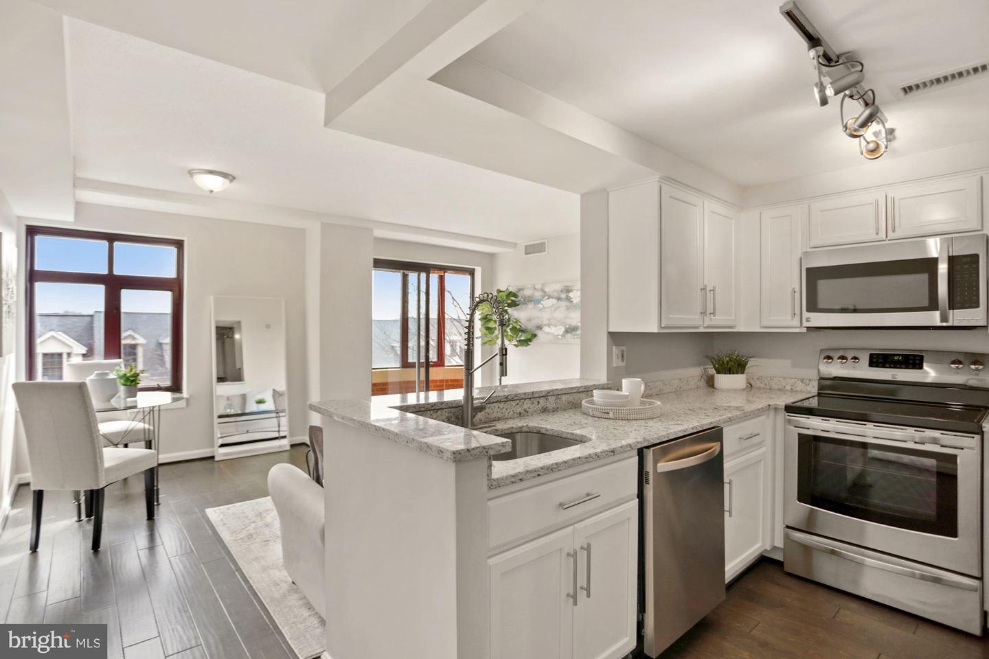 2400 Clarendon BOULEVARD Unit: 412