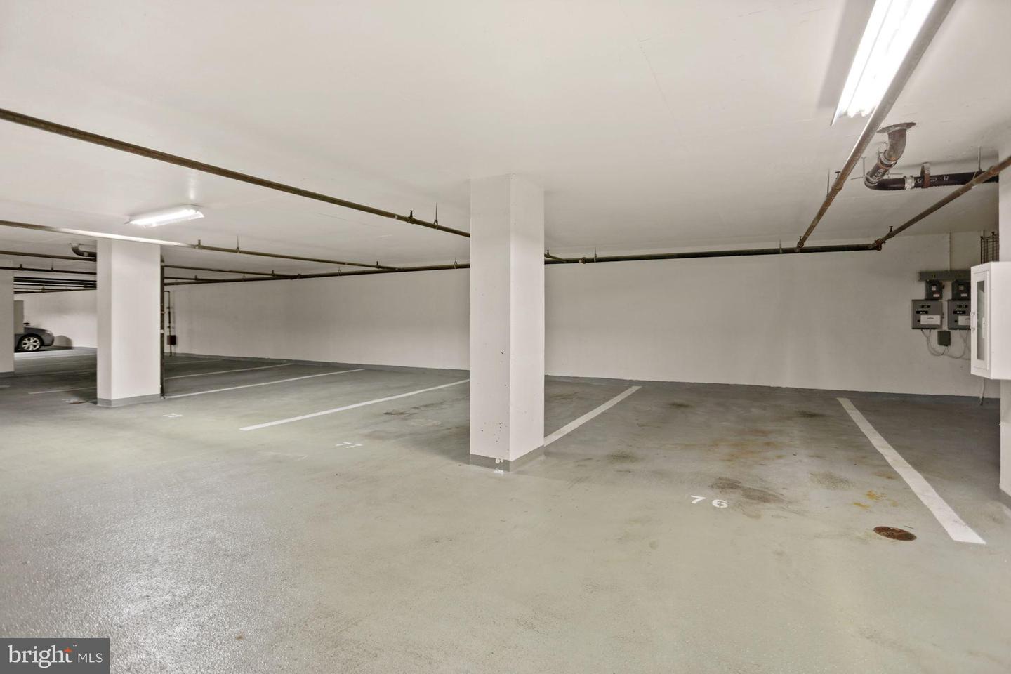 2400 Clarendon BOULEVARD Unit: 412