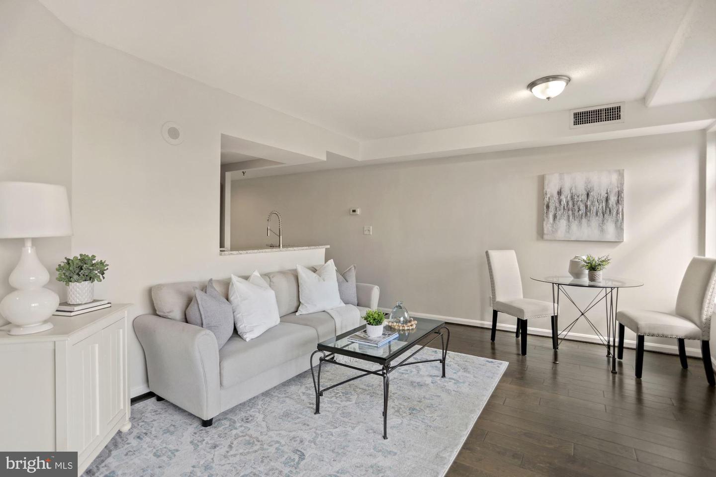 2400 Clarendon BOULEVARD Unit: 412