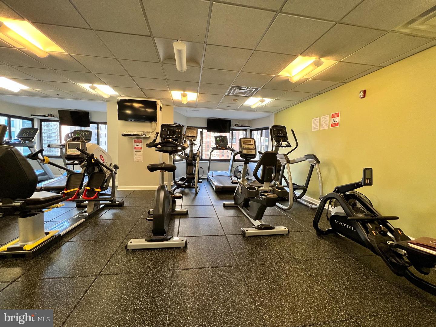 900 N Stafford STREET Unit: 1506