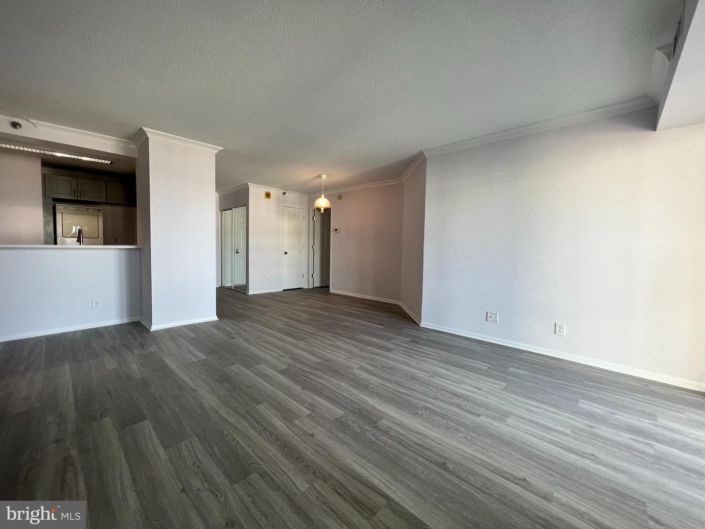 900 N Stafford STREET Unit: 1506
