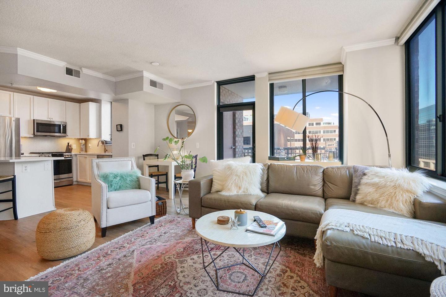 851 N Glebe ROAD Unit: 511