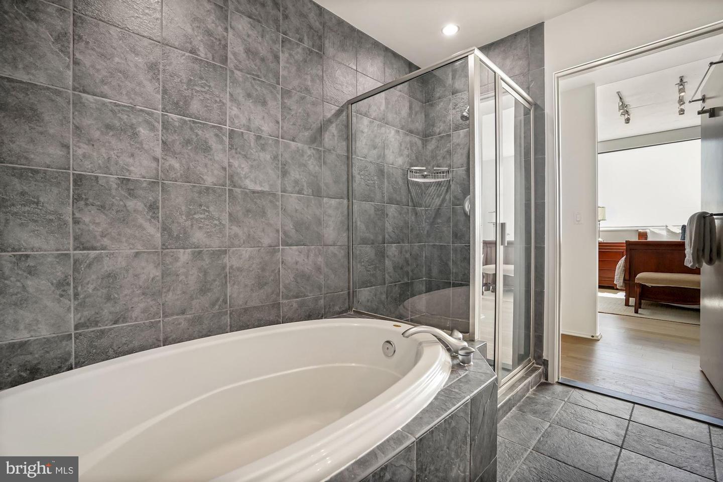 3409 Wilson BOULEVARD Unit: 509