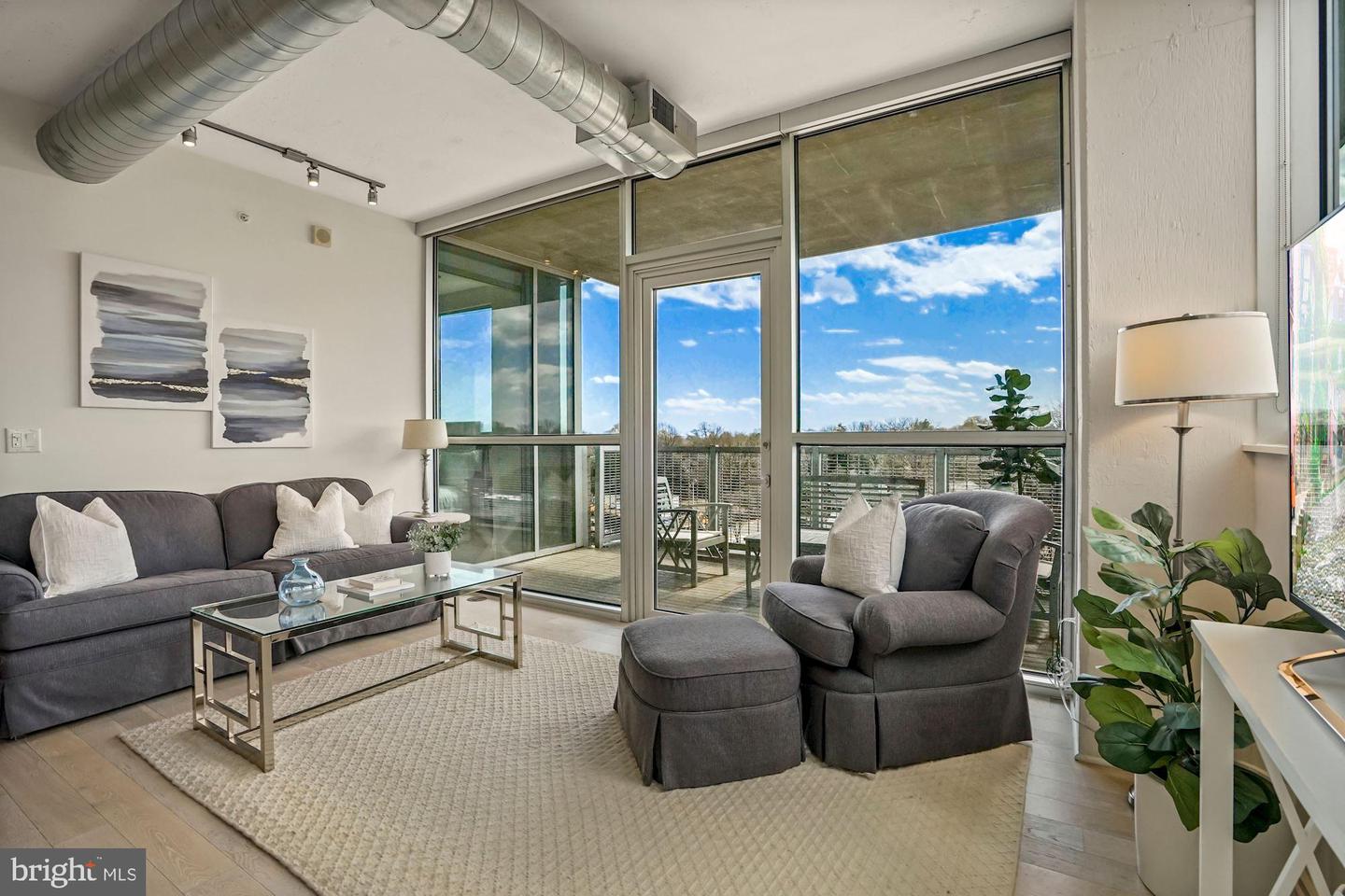3409 Wilson BOULEVARD Unit: 509